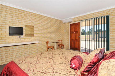 Drakesbrook Hotel - Sunshine Coast Tourism 4