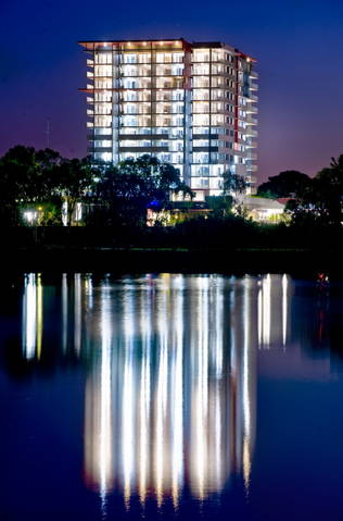 Edge Apartment Hotel - Sunshine Coast Tourism 1