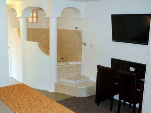 El Paso Motor Inn - Sunshine Coast Tourism 6