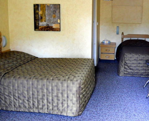 El Paso Motor Inn - Sunshine Coast Tourism 7