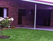 Emu Beach Chalets - Holiday Sunshine Coast 1