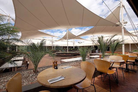 Emu Walk Apartments - Sunshine Coast Tourism 5