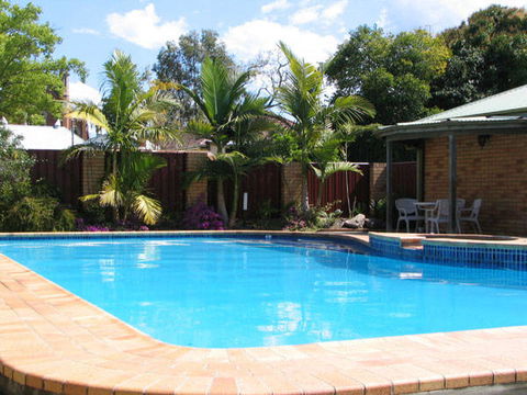 Fitzroy Motor Inn - Sunshine Coast Tourism 1
