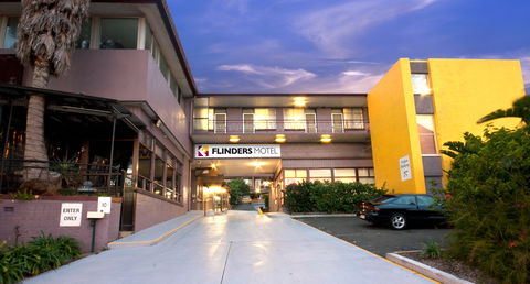Flinders Motel - Holiday Sunshine Coast 0