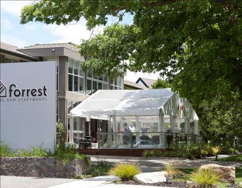 Forrest Hotel & Apartments - Sunshine Coast Tourism 1