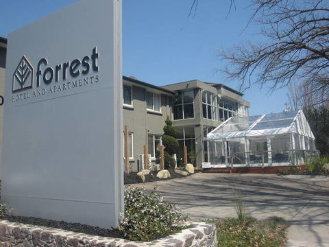 Forrest Hotel & Apartments - Sunshine Coast Tourism 9