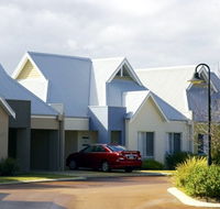 Forte Cape View Apartments - Holiday Sunshine Coast