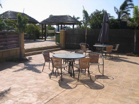 Fremantle Village - Sunshine Coast Tourism 7