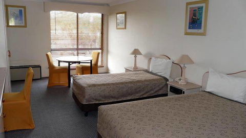 Garden City Motor Inn - Holiday Sunshine Coast 1