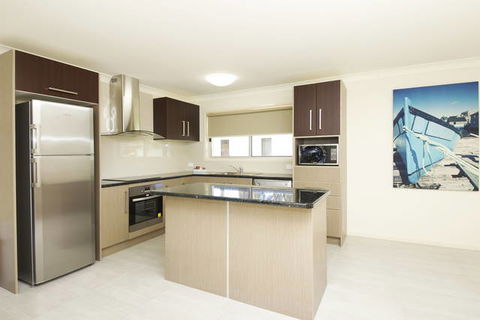 Gateway Lifestyle Lakeside Forster - Sunshine Coast Tourism 9