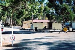 Gladstone Caravan Park - Sunshine Coast Tourism 1