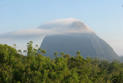 Glass On Glasshouse - Holiday Sunshine Coast 2