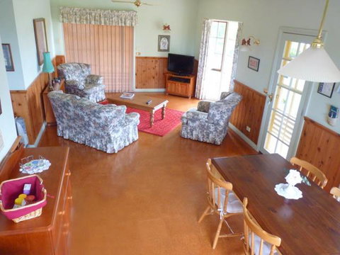 Glenbar Cottage - Sunshine Coast Tourism 1