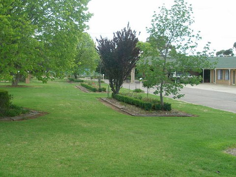 Golfview Motor Inn - Sunshine Coast Tourism 1