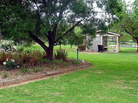 Golfview Motor Inn - Sunshine Coast Tourism 2