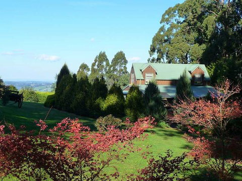 Gracehill Accommodation - Sunshine Coast Tourism 1