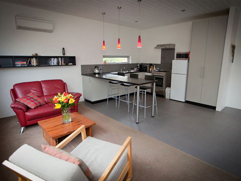 Hanover Bay - Holiday Sunshine Coast 3