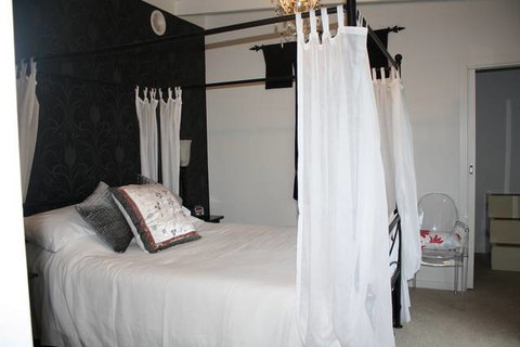 Harmony Bed And Breakfast - Sunshine Coast Tourism 3