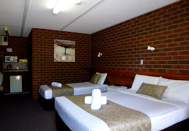 Healesville Motor Inn - Sunshine Coast Tourism