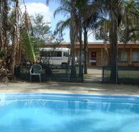 Hilldrop Motor Inn - Holiday Sunshine Coast