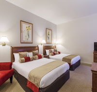 Hotel Grand Chancellor Adelaide on Currie - Holiday Sunshine Coast