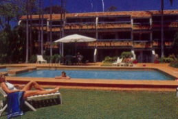 Hotel Laguna - Sunshine Coast Tourism 1