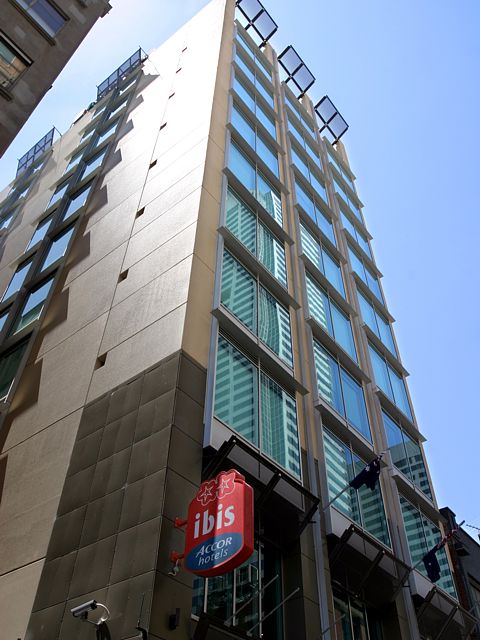 Ibis Melbourne Little Bourke Street - Sunshine Coast Tourism 0