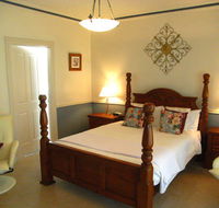Inn the Tuarts Guest Lodge Busselton - Holiday Sunshine Coast