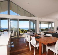 Island Beach Escape - Beachcomber - Sunshine Coast Tourism