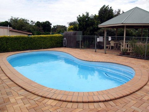 Jacaranda Country Motel - Holiday Sunshine Coast 2