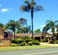 Jacaranda Place Motor Inn - Sunshine Coast Tourism
