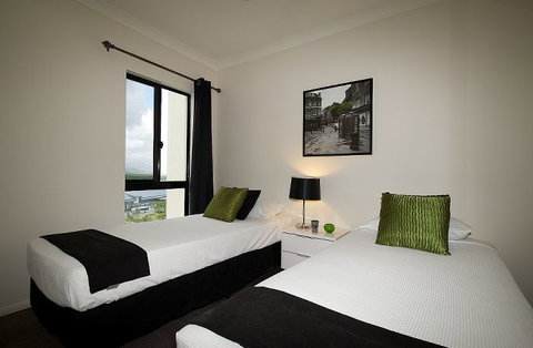 Jack & Newell Cairns Holiday Apartments - Sunshine Coast Tourism 0