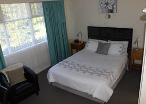 Kaniva Midway Motel - Sunshine Coast Tourism 0