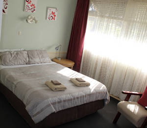Kaniva Midway Motel - Sunshine Coast Tourism 3