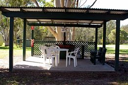 Kempsey Tourist Village - Holiday Sunshine Coast 1