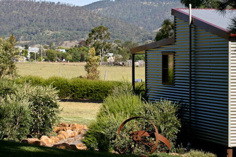 Killarney View Cabins And Caravan Park - Sunshine Coast Tourism 11