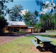 Kiwarrak Country Retreat - Sunshine Coast Tourism