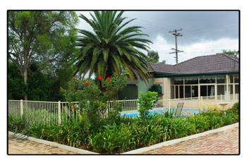 Robinsons Cabin - Sunshine Coast Tourism 0