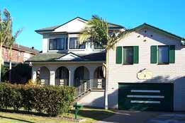 Lakeside Homestay - Holiday Sunshine Coast 3