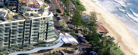 Landmark Resort - Sunshine Coast Tourism 1