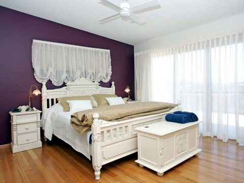 Lavender House B&B - Holiday Sunshine Coast 0