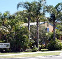 Leilani Haciendas - Sunshine Coast Tourism