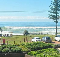 Lennox Holiday Apartments - Sunshine Coast Tourism