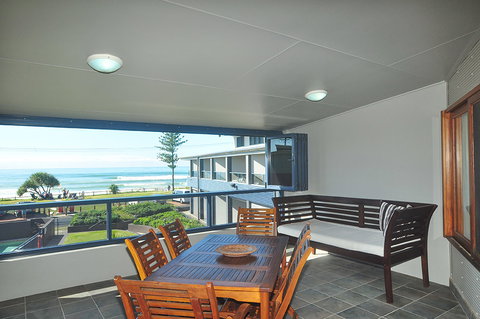 Lennox Holiday Apartments - Sunshine Coast Tourism 1