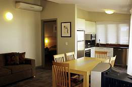 Lennox Holiday Apartments - Sunshine Coast Tourism 6