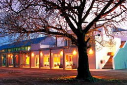 Lindenwarrah Hotel & Restaurant - Sunshine Coast Tourism 0