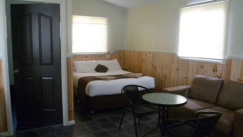 Lithgow Tourist & Van Park - Sunshine Coast Tourism 0