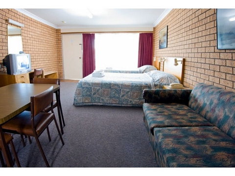 Luhana Motel Moruya - Sunshine Coast Tourism 2