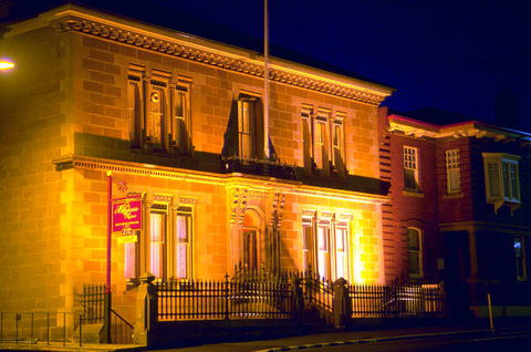 Macquarie Manor - Sunshine Coast Tourism 0