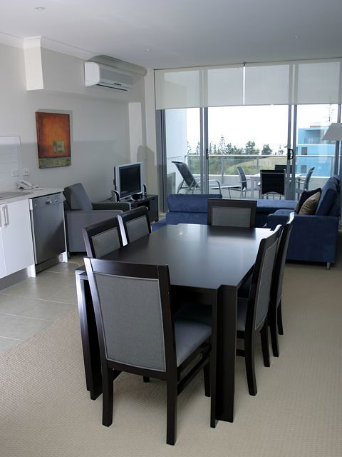 Macquarie Waters Boutique Apartment Hotel - Sunshine Coast Tourism 1